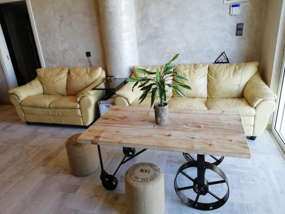 Lenico Beachfront Suites Agia Pelagia 외부 사진