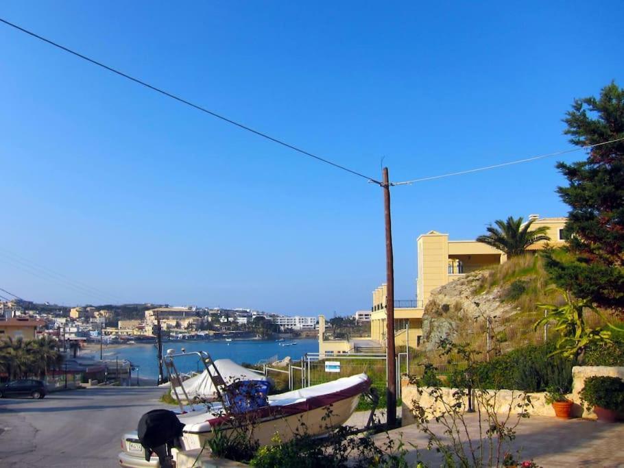 Lenico Beachfront Suites Agia Pelagia 외부 사진