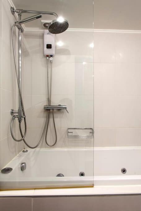 Lenico Beachfront Suites Agia Pelagia 외부 사진