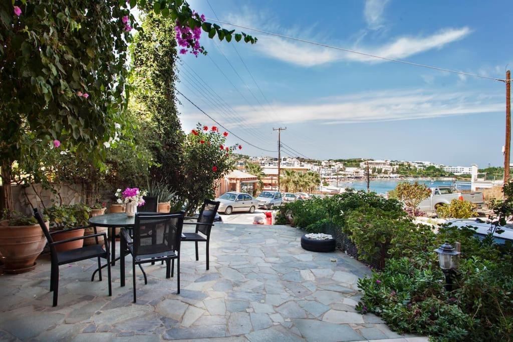 Lenico Beachfront Suites Agia Pelagia 외부 사진
